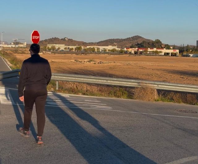 El PSOE exige al PP un acceso seguro para los vecinos de Cabezo de Torres - 2, Foto 2