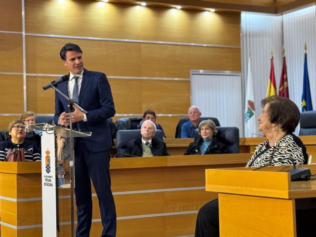Reconocimiento de Molina de Segura a la trayectoria profesional y personal de Purificación Linares Moreno con la entrega del título de Hija Predilecta de la ciudad - 3, Foto 3