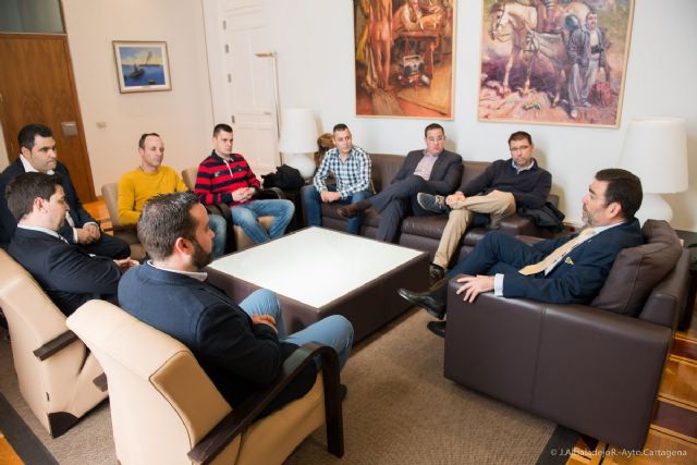 El alcalde recibió la visita de la nueva junta directiva de Hostecar - 1, Foto 1