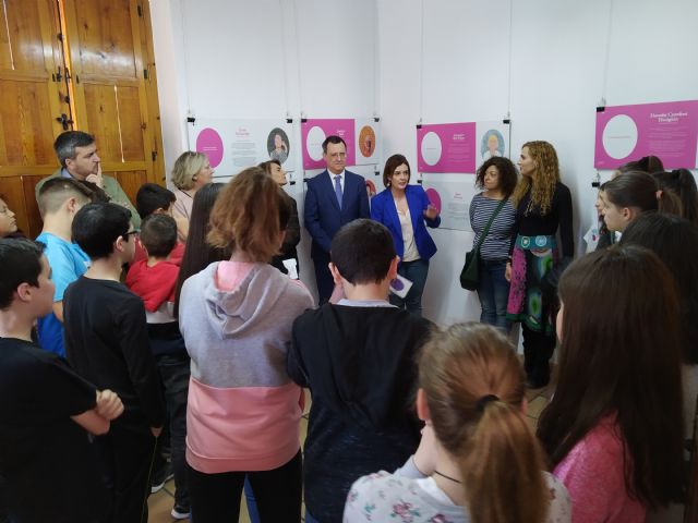 Llega a Alcantarilla la exposición Descubriendo científicas - 2, Foto 2