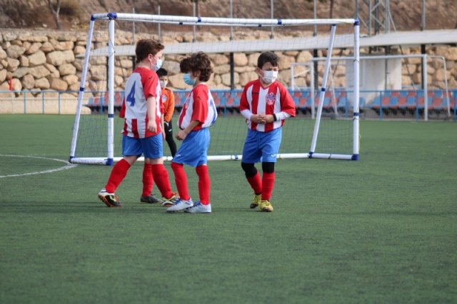 El Ayuntamiento y el Club Fútbol Base Totana suscribirán un convenio para el adecuado uso de las instalaciones municipales deportivas - 4, Foto 4