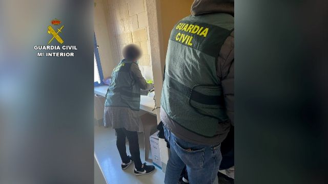 La Guardia Civil detiene a tres internos acusados de intentar captar y radicalizar a otros presos en el CP Murcia II - 2, Foto 2