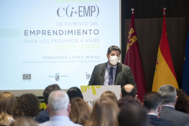 López Miras presenta la Estrategia de Fomento del Emprendimiento 2022-2025 con 201 millones para convertir el talento en proyectos empresariales - 1, Foto 1