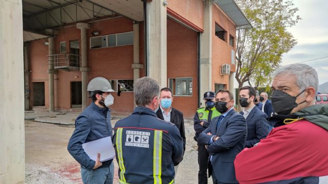 Comienzan las obras de remodelación del Parque de Bomberos de Mula - 1, Foto 1