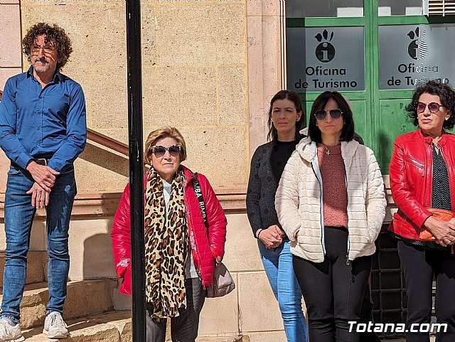Totana también guarda un minuto de silencio por las víctimas del atentado del 11-M de Madrid, Foto 8