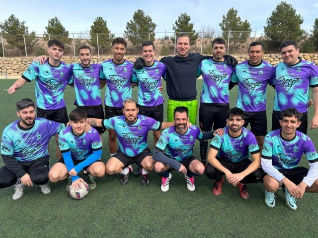 El equipo “Platea Loungebar” se proclama campeón de la Liga de Fútbol Aficionado “Enrique Ambit Palacios”, a falta de dos jornadas para el final - 1, Foto 1