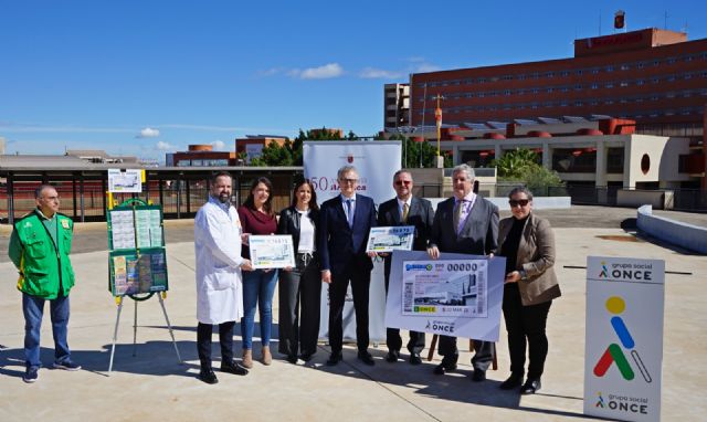 El hospital clínico universitario Virgen de la Arrixaca ilustra el cupón de la ONCE del próximo 22 de marzo por su 50 aniversario - 1, Foto 1