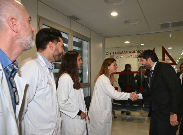 L�pez Miras inaugura el tercer centro de salud de Molina de Segura, con capacidad de hasta 30.000 pacientes, Foto 2