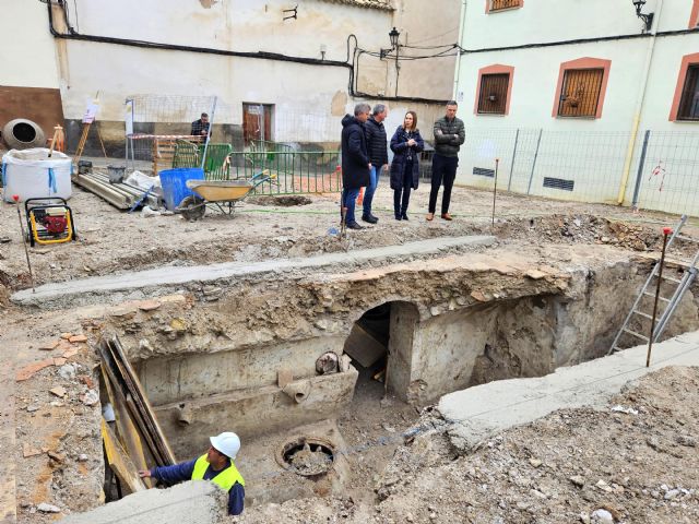 El Ayuntamiento de Caravaca crea una nueva plaza conectada con Los Huertos del Vicario en el casco histórico - 2, Foto 2