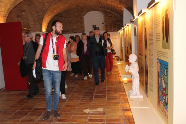Miles de turistas sénior austriacos visitan el Museo del Vino y una bodega de Bullas - 2, Foto 2