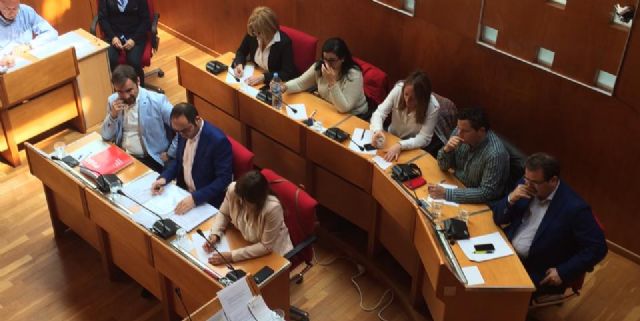 El PSOE espera que las dudas aclaradas en torno a Aguas de Lorca deriven en la rebaja del recibo del agua - 1, Foto 1