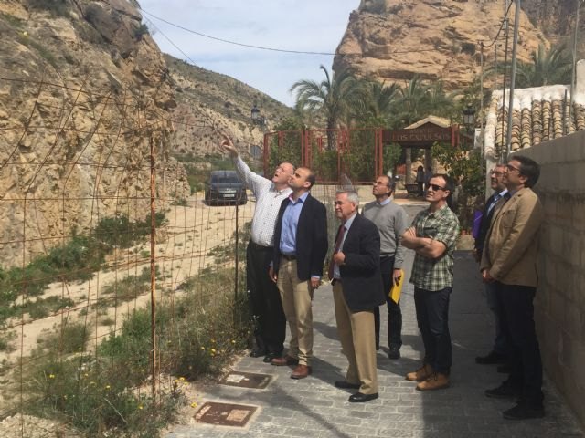 Agricultura realizará trabajos de protección contra desprendimientos de rocas en Ojós - 2, Foto 2
