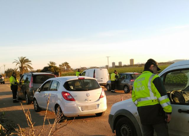 La Guardia Civil ha desplegado un amplio dispositivo de verificación de alcoholemia y drogas durante las Fiestas de Primavera 2018 - 4, Foto 4