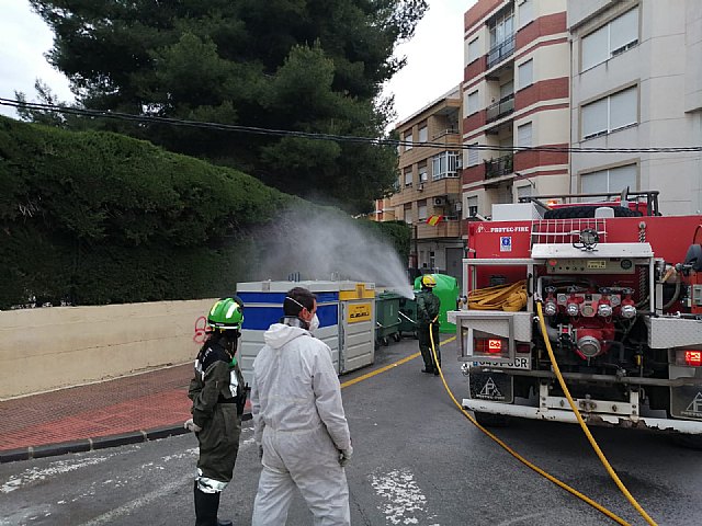 Las Brigadas Forestales continúan con las tareas y labores de desinfección en Mula y Pedanías - 1, Foto 1