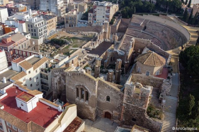 El Ayuntamiento encarga al Colegio de Arquitectos el concurso de ideas para rehabilitar la Catedral Vieja - 1, Foto 1