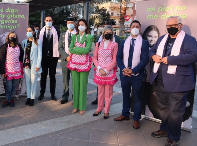 Águilas conmemora el Día Internacional del Pueblo Gitano - 1, Foto 1