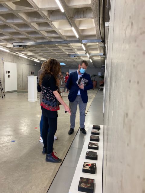 Al rojo vivo de la artista Sofía Gea en Torre Pacheco - 3, Foto 3