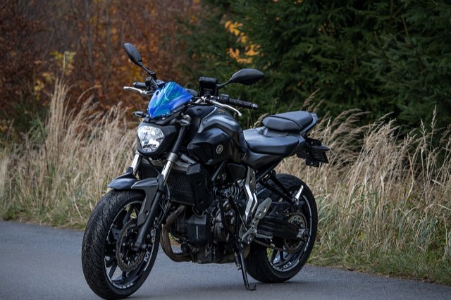 ¿La moto parada todo el invierno? Así se deforma la goma del neumático con riesgo de accidente o rotura - 1, Foto 1