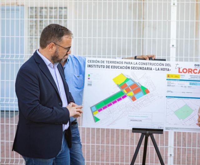 El PSOE de Lorca reitera a Fulgencio Gil la necesidad de la construcción de un Instituto de Enseñanza Secundaria en la pedanía de La Hoya - 1, Foto 1