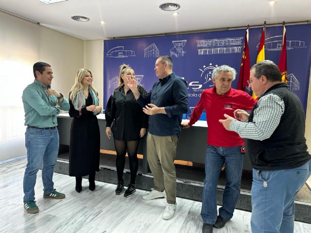 'Non Stop LorcaxTriana' recaudará fondos para la investigación contra el cáncer en una carrera por equipos de 300 kilómetros - 1, Foto 1