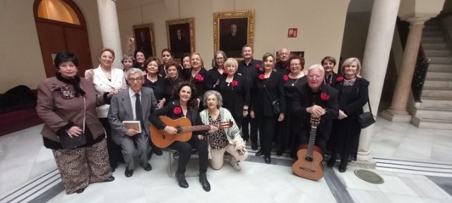 Sevilla . Sevilla se sumerge en el espíritu cofrade con la tertulia La Semana Santa por Derecho - 3, Foto 3