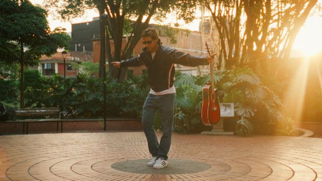 Antonio Trincao presenta ´Medellín´, una canción de fuerza y resiliencia en tono rock - 2, Foto 2
