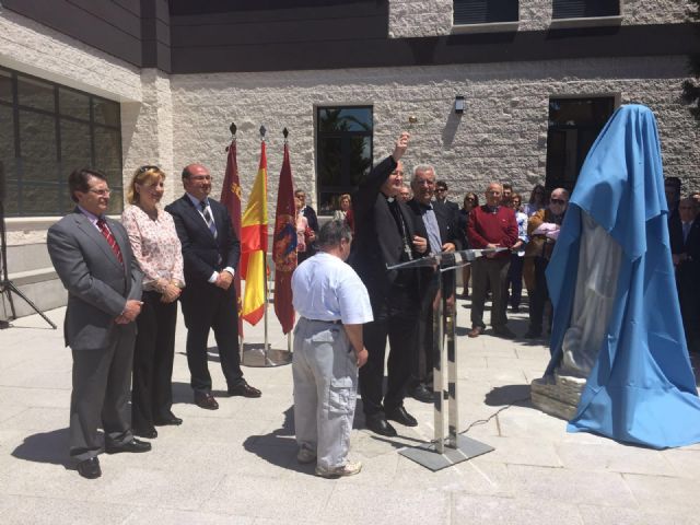 Mons. Lorca visita la asociación de Asprodes de Lorca - 1, Foto 1