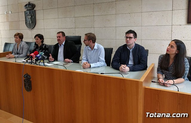 Rueda de prensa PSOE Totana sobre Plan de Ajuste, Foto 1