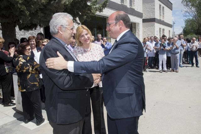 El presidente de la Comunidad resalta que Asprodes es un complejo social con alma que consigue que el mundo sea un poco mejor - 3, Foto 3