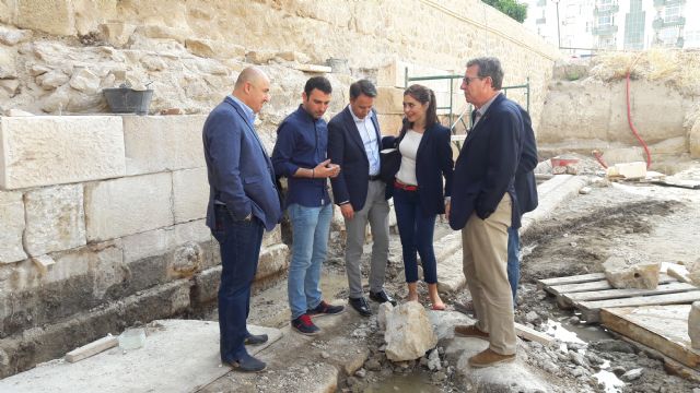 Las obras de recuperación de la Fuente del Oro permiten recuperar uno de los enclaves más tradicionales del casco urbano con una inversión de 265.000 euros - 1, Foto 1