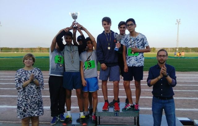 La Fase Local de Atletismo de Deporte Escolar contó con la participación de 73 escolares de los diferentes centros de enseñanza, Foto 6
