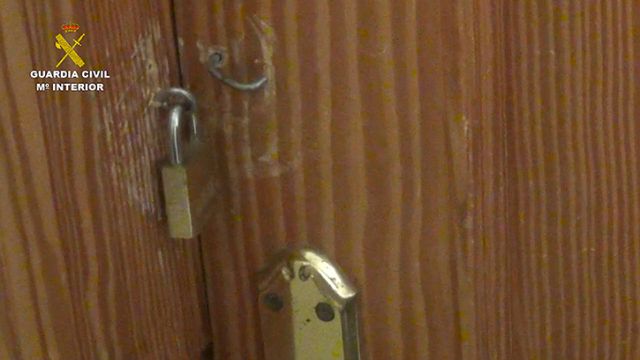 La Guardia Civil desarticula una organización criminal dedicada a favorecer la inmigración irregular - 2, Foto 2