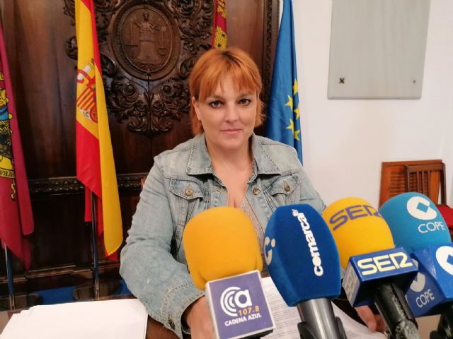 IU Lorca pide al Gobierno regional que no hurte a los ayuntamientos los fondos destinados al refuerzo de los servicios sociales - 1, Foto 1