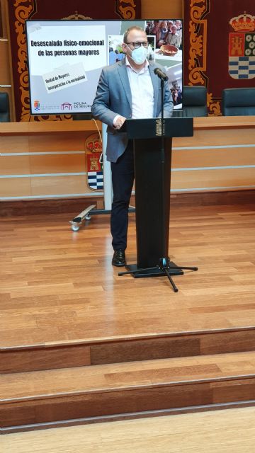 El Ayuntamiento de Molina de Segura pone en marcha esta semana la primera fase del Plan de Desescalada Físico-Emocional de los Mayores - 1, Foto 1