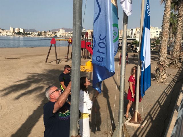 Águilas lucirá el distintivo de Bandera Azul en 9 de sus playas y 2 en Puertos Deportivos - 1, Foto 1