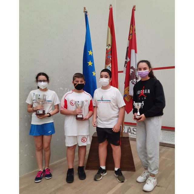 Mónica Hdez, Alejandro Ruiz, Hugo Durán y Ángela Gracia, Foto 2