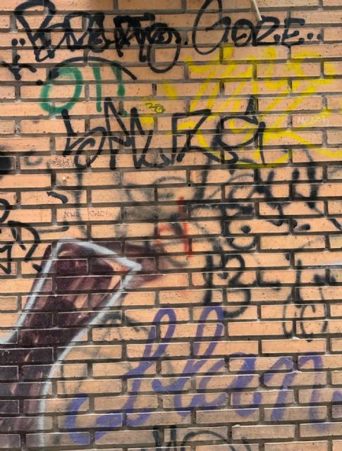 El PSOE lamenta el abandono del barrio de Santa Eulalia y acusa al PP de gobernar solo para las “cuatro calles del centro” - 2, Foto 2