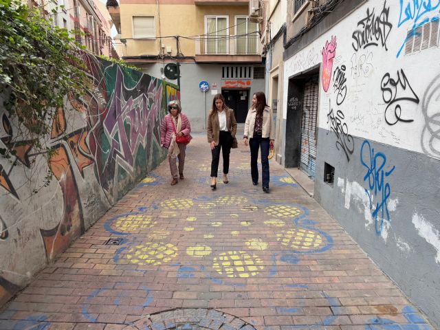 El PSOE lamenta el abandono del barrio de Santa Eulalia y acusa al PP de gobernar solo para las “cuatro calles del centro” - 5, Foto 5