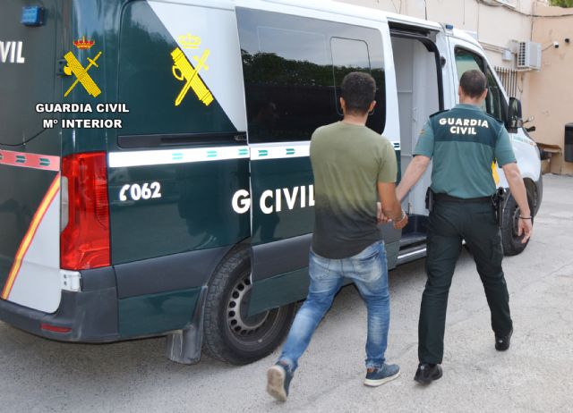 La Guardia Civil detiene a cuatro individuos implicados en una violenta riña en Cieza - 4, Foto 4