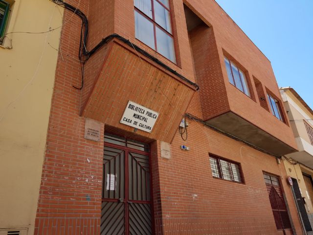 Programa de empleo para el arreglo de la Biblioteca Municipal - 1, Foto 1