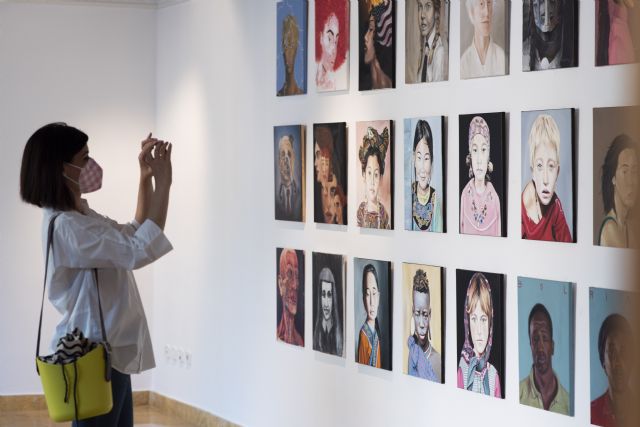 La Universidad de Murcia expone una muestra de retratos realizados por estudiantes de Bellas Artes - 1, Foto 1
