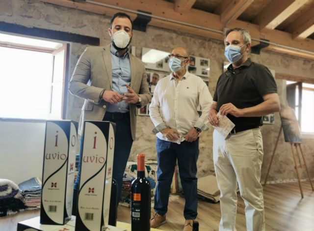 La concejalía de Artesanía y Artelor presentan la IV Semana del Artesano, una rica y diversificada muestra de oficios artesanos y alimentación - 2, Foto 2