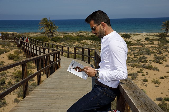 Juan Carlos Prieto vuelve a coger su pluma de poeta con “Sintimiento” - 1, Foto 1