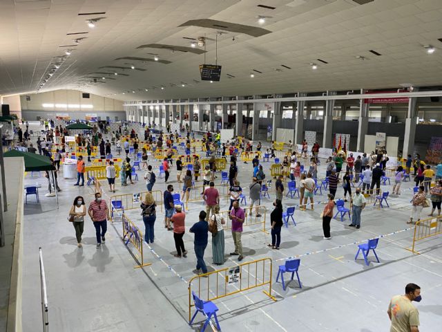 2.335 vecinos del municipio de Torre Pacheco, de 40 a 49 años, reciben su vacuna contra la COVID-19 - 3, Foto 3