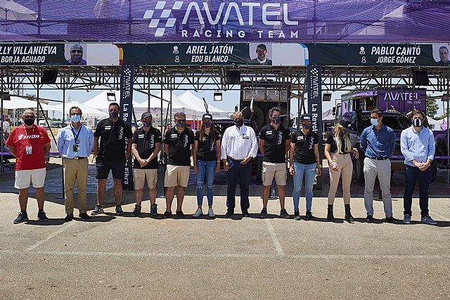 Avatel acude a la Baja Extremadura con seis coches, uno eléctrico, y fuerte presencia femenina - 2, Foto 2
