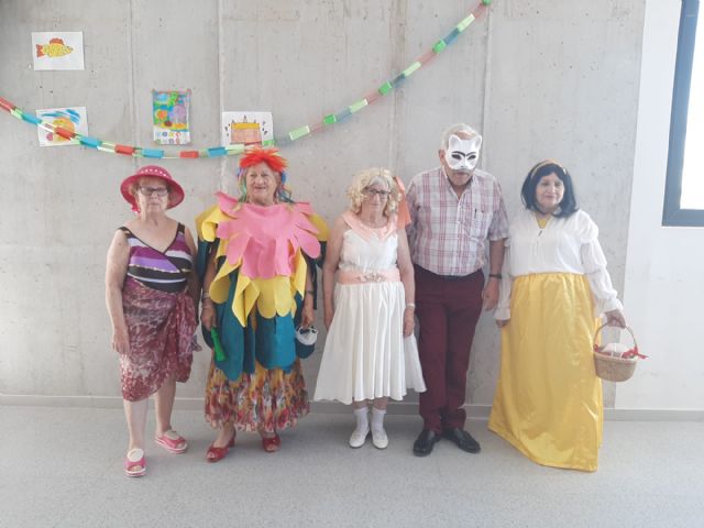 La Concejalía de Política del Mayor recupera la actividad de los Abuelos Cuentacuentos con una programación de visitas a colegios, guarderías y residencias - 3, Foto 3