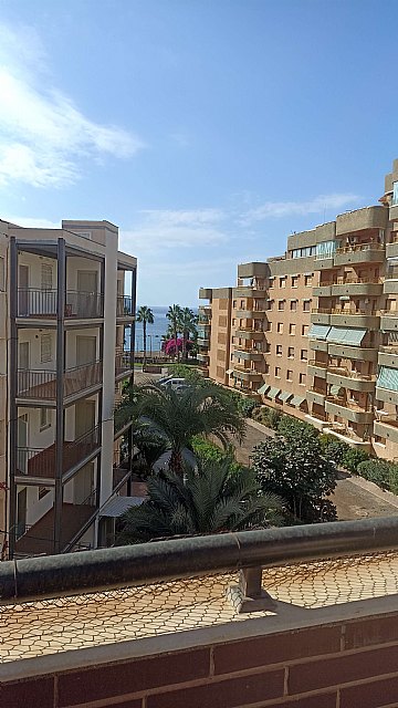 Adif pone a la venta mediante subasta pública 11 inmuebles de su propiedad en Águilas - 1, Foto 1