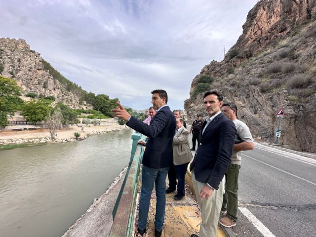 La Comunidad refuerza la seguridad ante las inundaciones en la carretera que une los municipios de Blanca y Abarán - 2, Foto 2