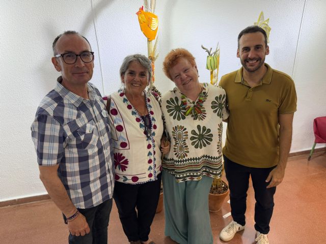 La Casa de Cultura acoge la exposición colectiva Las vidas del barro - 1, Foto 1