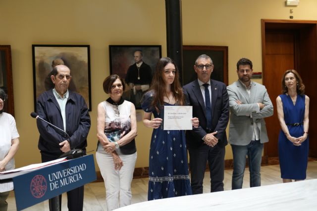 José María Remesal y María Luisa Cerdá, ganadores de los premios Eloy Sánchez Rosillo y Mariano Baquero de la Universidad de Murcia - 2, Foto 2